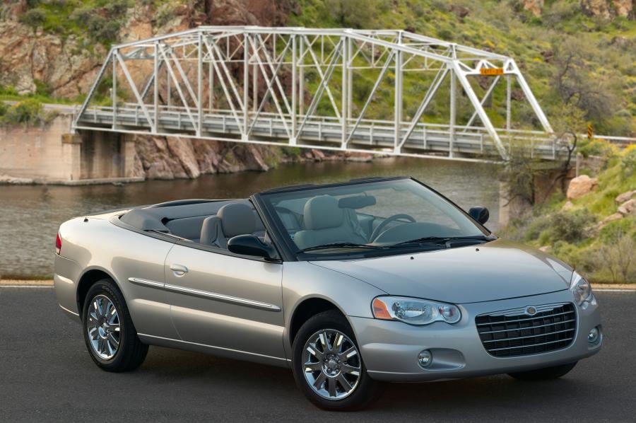  Chrysler Sebring Convertible 2004 года  (фото 4 из 19)